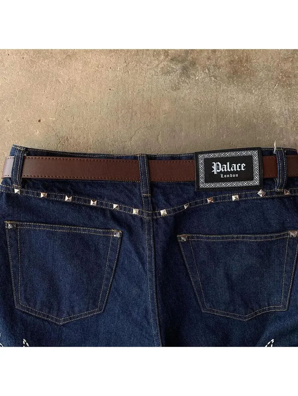 American Western vintage style brown belt. 41 inches length. 1 inch width